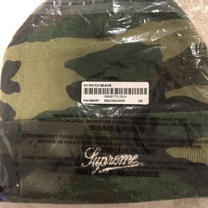 Supreme beenie